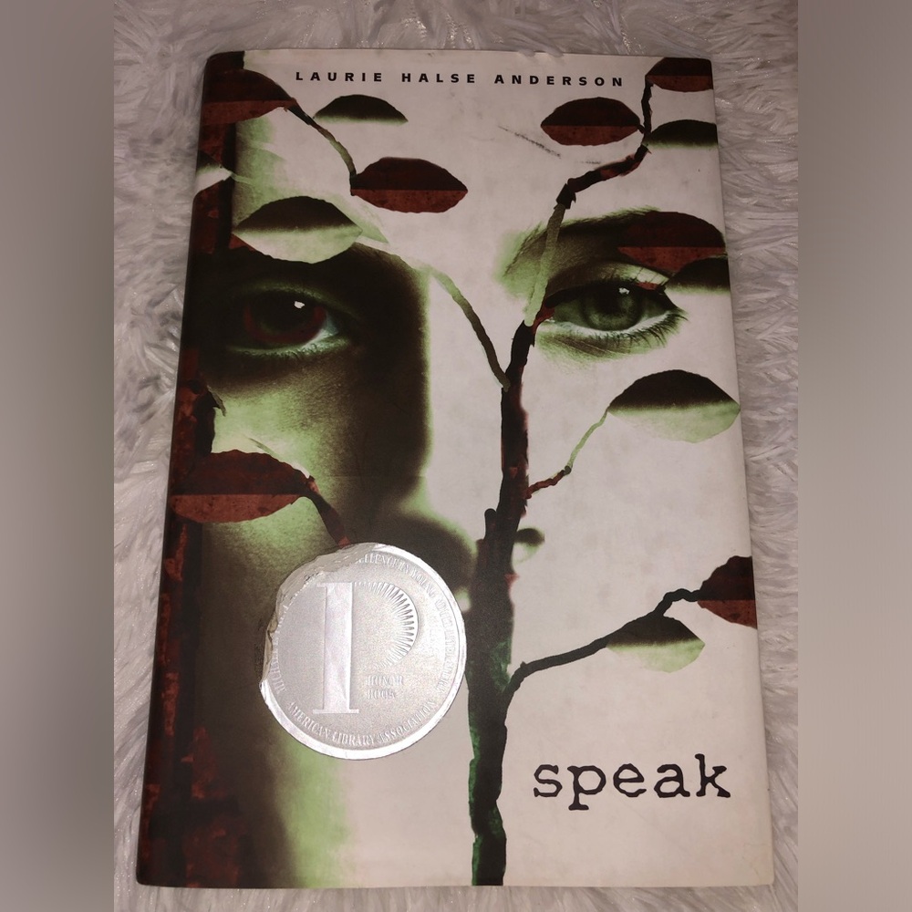 Speak by Laurie Halse Anderson Book - Prize Honor Book